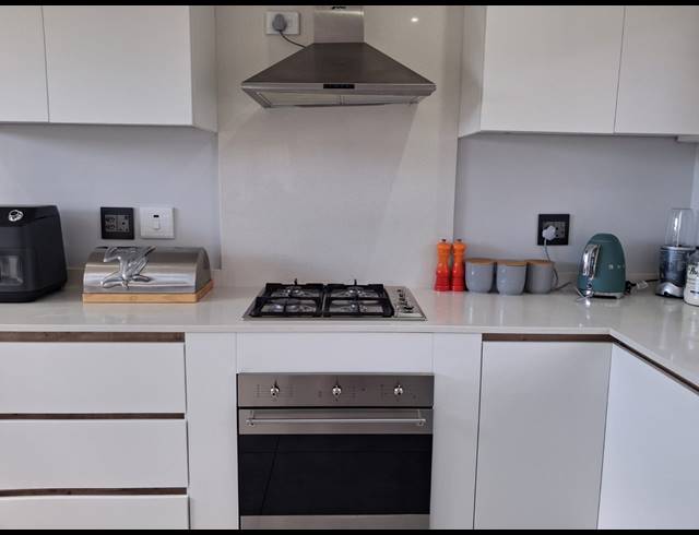 3 BEDROOM HOUSE FOR SALE IN PALM LAKES ESTATE